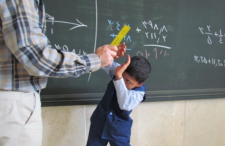 چقدر در برخورد با دانش آموزان در مدرسه اشتباه می کنیم ؟