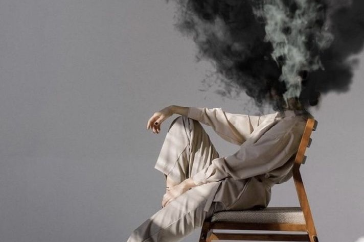 نگذارید احساس بدبختی به شما تزریق شود