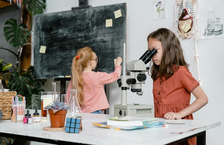 والدین چگونه می‌توانند ا‌ستعداد فرزندان‌شان را شکوفا کنند؟