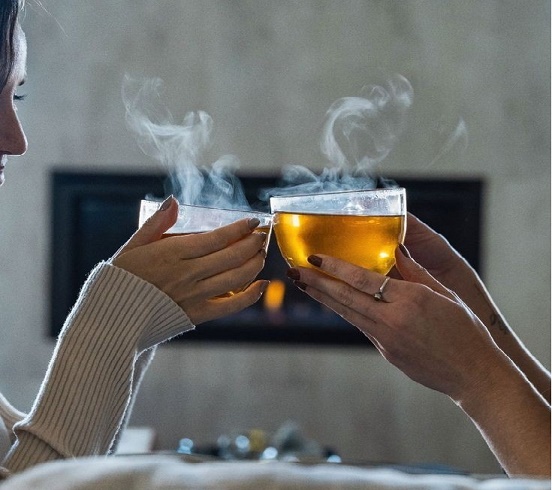 یک مکالمه در چهار پرده