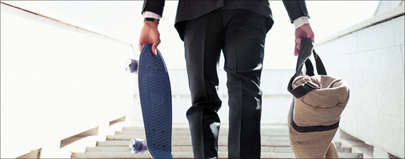 با کارَت زندگي کن!