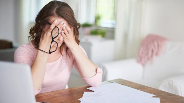 استرس چیست و راه های مقابله با آن کدامند؟