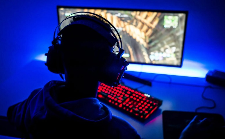 آیا فرزند شما رابطه‌ی ناسالمی با فناوری دارد؟