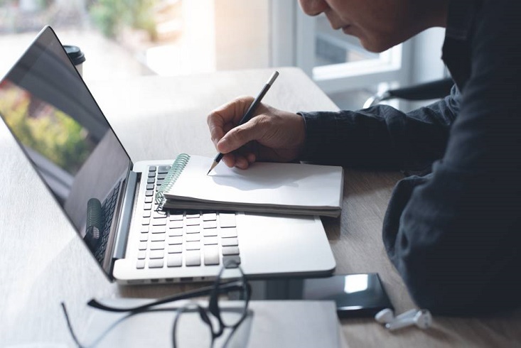 9 راهکار برای نهادینه کردن یادگیری همیشگی در زندگی و کار